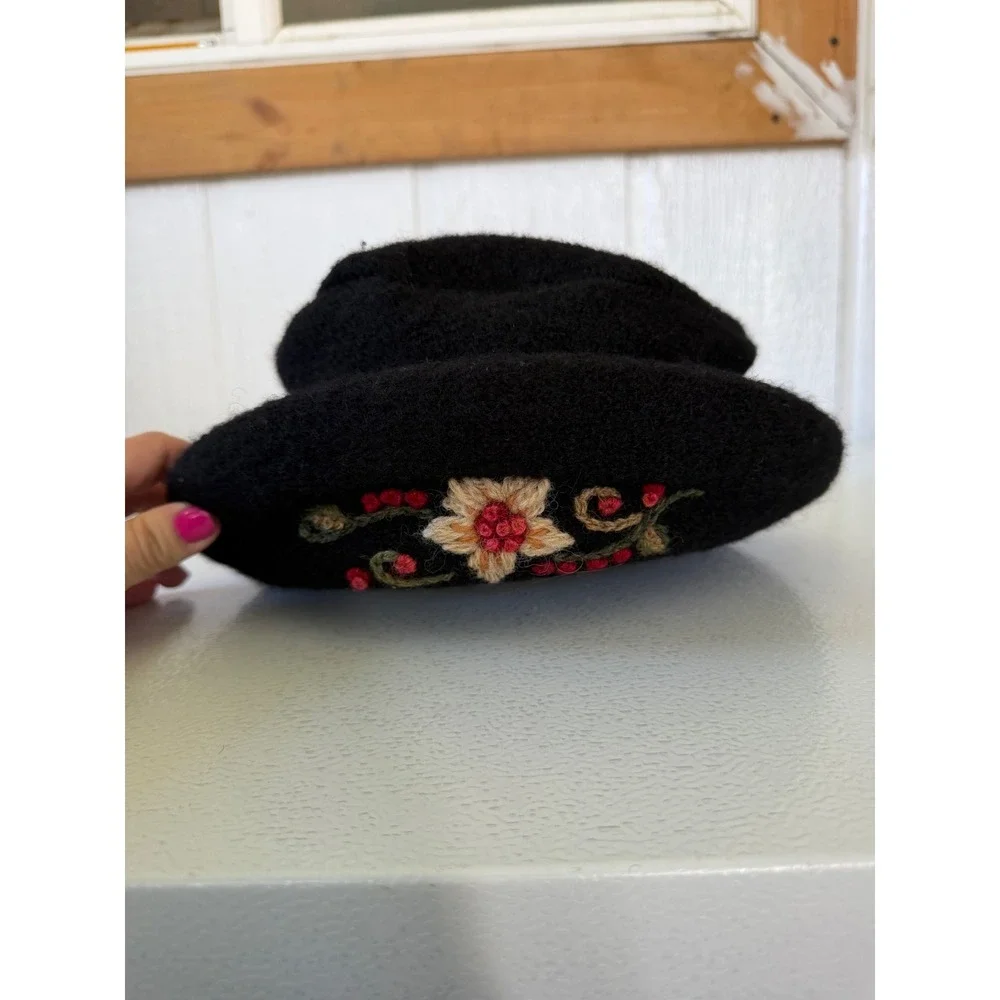 Icelandic Design Black Boiled Wool Cloche Hat Floral Embroidered Winter Bucket